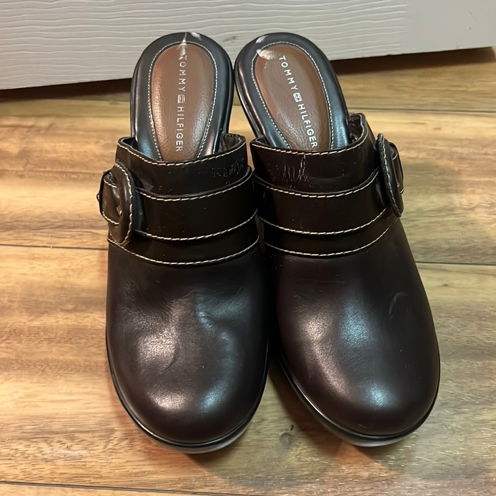 Used Tommy Hilfiger clogs